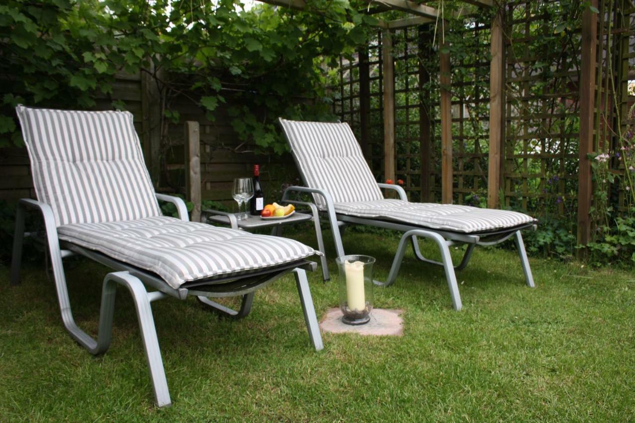 Privates Ferienzimmer An Der Nordsee Husum  Eksteriør bilde